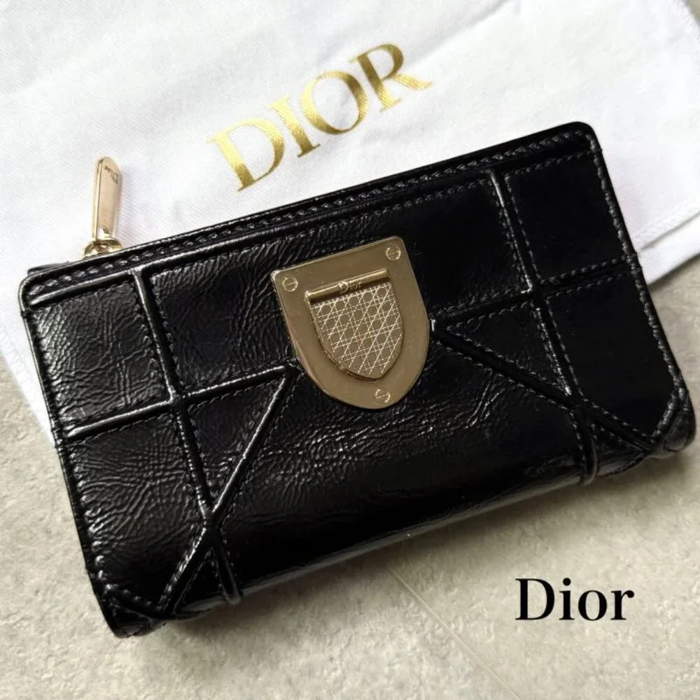 Christian Dior Ama Patent Leather Fold Wallet Card Case Coin Case Compact Wallet